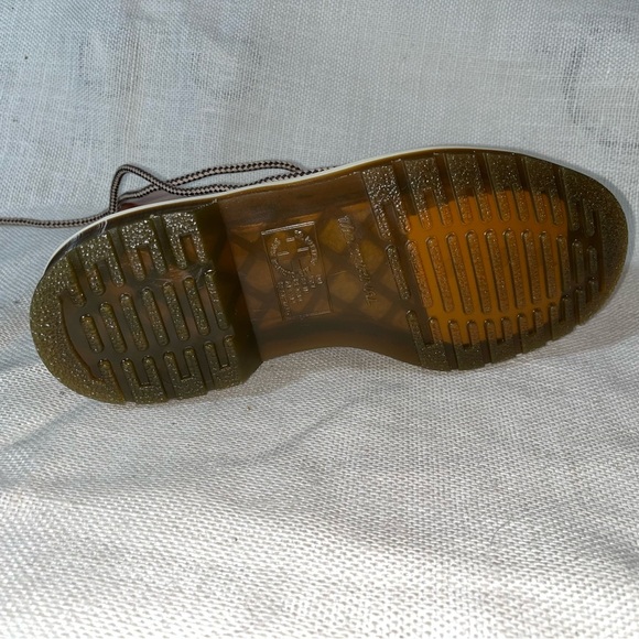 Dr. Martens 1460 Oak Analine Boots NIB - Picture 4 of 7